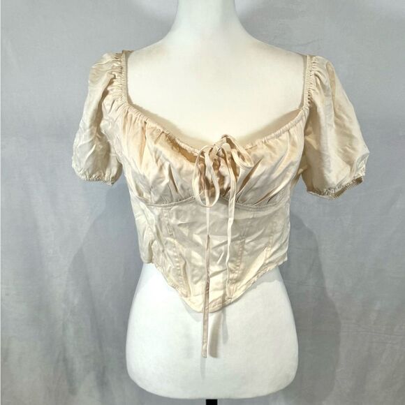 Beige milkmaid corset style crop top size large - Picture 3 of 7